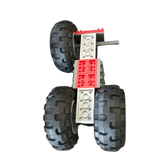 LEGO Parts and Pieces - Picture 3 of 12